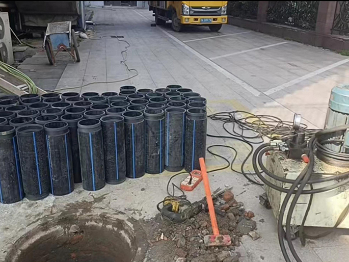 雄县PE置换管厂家 DN315置换管 非开挖管短管置换
